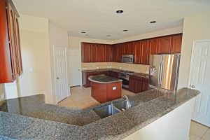 17018 Huttons Court Ln