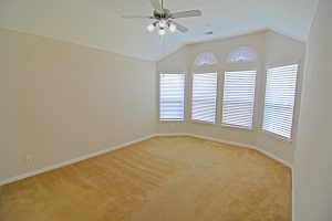 17018 Huttons Court Ln